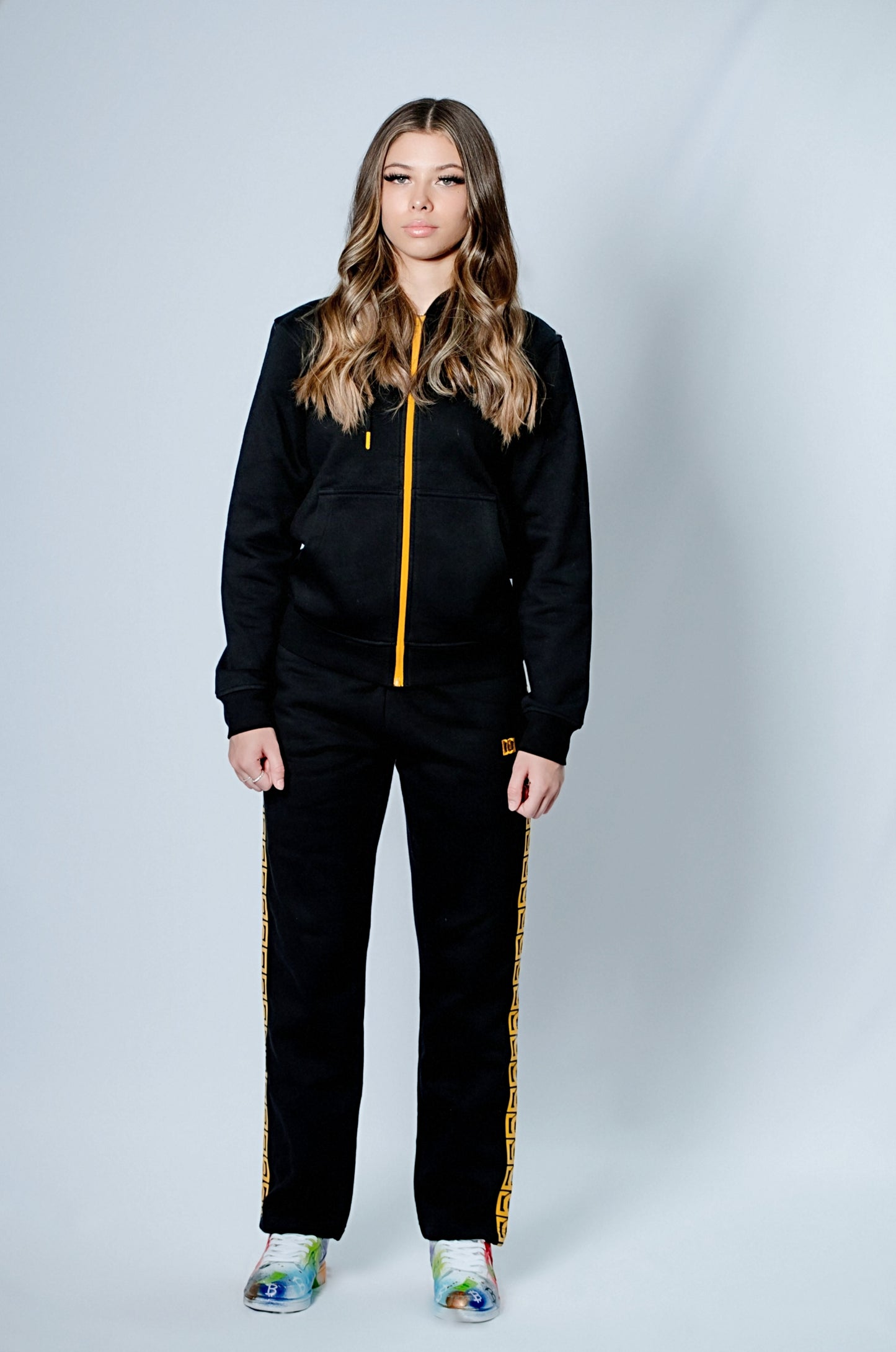 Wolf Print Sweat Pants Open Leg (women)